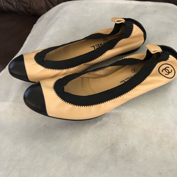 NEW Authentic Chanel Ballet Flats, size 37 - Picture 5 of 7